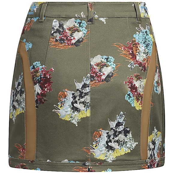 IVY PARK x ADIDAS | ⭐️ HOST PICK ⭐️ MINI SKIRT CRYSTAL FLORAL DARK KHAKI - Picture 11 of 15